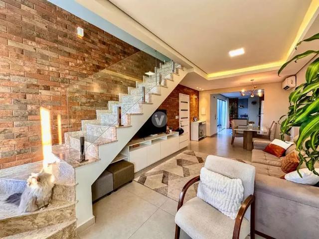 Casa / Sobrado em Condomínio para Venda em Santa Maria/RS Tomazetti 3 Quartos