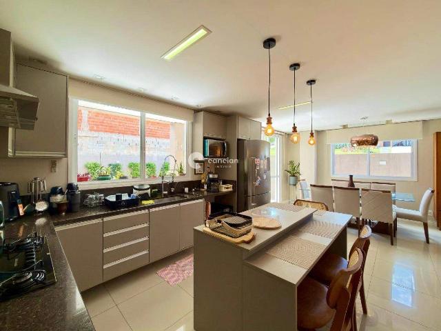 Casa / Sobrado em Condomínio para Venda em Santa Maria/RS Tomazetti 3 Quartos