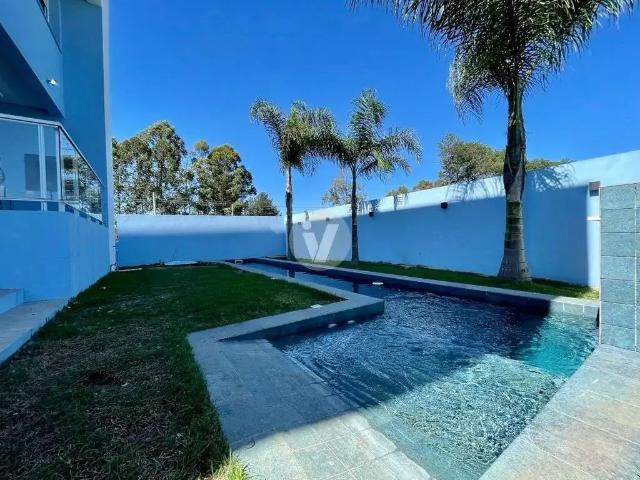 Casa / Sobrado em Condomínio para Venda em Santa Maria/RS Tomazetti 4 Quartos