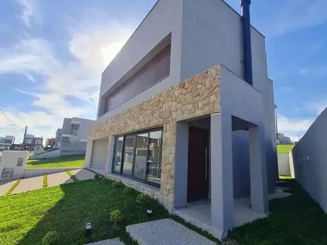 Casa / Sobrado em Condomínio para Venda em Santa Maria/RS Tomazetti 4 Quartos