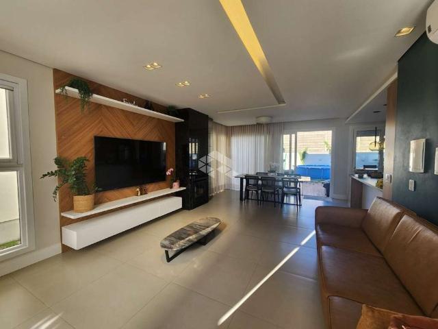 Casa / Sobrado em Condomínio para Venda em Santa Cruz do Sul/RS Country 3 Quartos