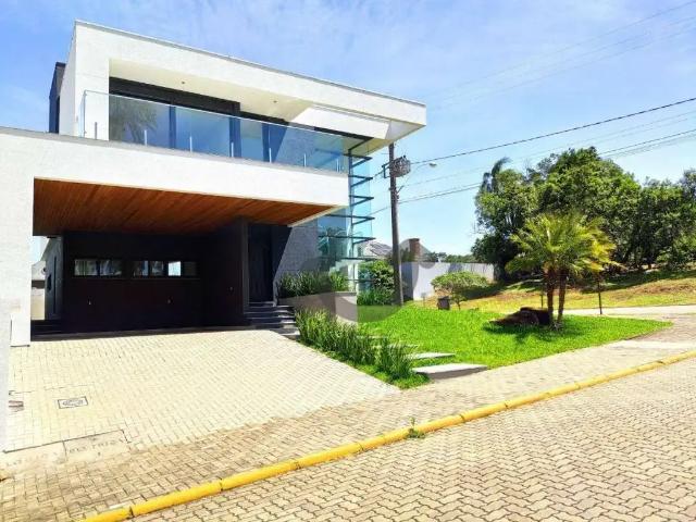 Casa / Sobrado em Condomínio para Venda em Santa Cruz do Sul/RS Country 3 Quartos