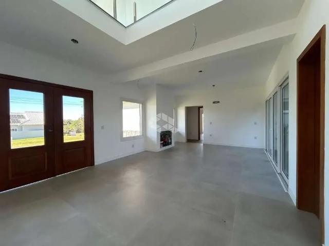 Casa / Sobrado em Condomínio para Venda em Santa Cruz do Sul/RS Country 3 Quartos