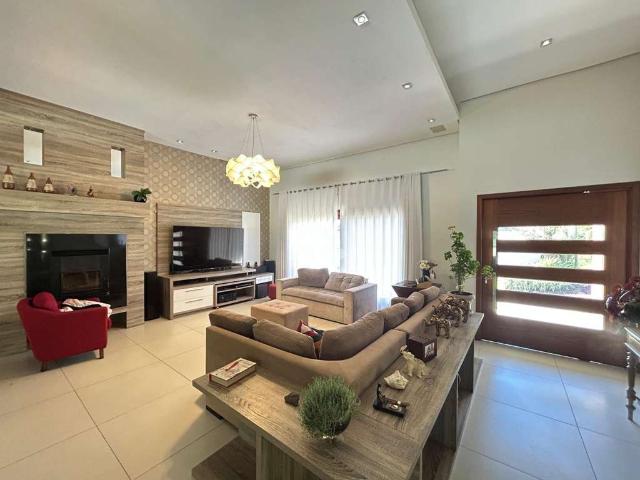 Casa / Sobrado em Condomínio para Venda em Santa Cruz do Sul/RS Jardim Europa 4 Quartos