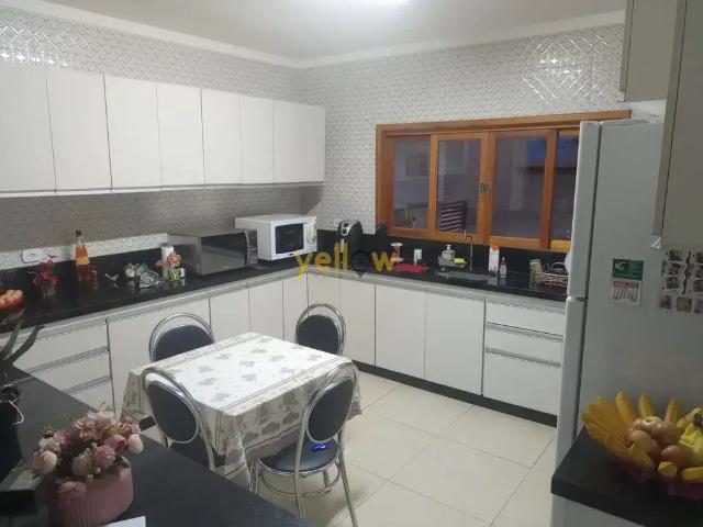 Casa / Sobrado em Condomínio para Venda em Santa Isabel/SP Recanto das Gaivotas 5 Quartos
