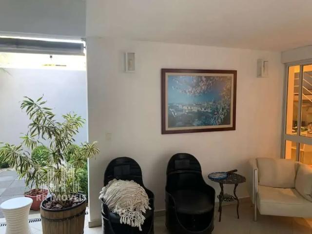 Casa / Sobrado em Condomínio para Venda em Santana de Parnaíba/SP Tamboré 3 Quartos