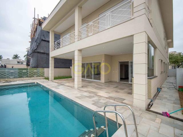Casa / Sobrado em Condomínio para Venda em Santana de Parnaíba/SP Tamboré 4 Quartos