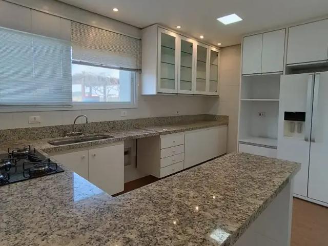 Casa / Sobrado em Condomínio para Venda em Santana de Parnaíba/SP Tamboré 4 Quartos