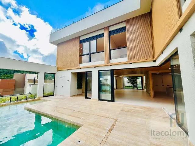 Casa / Sobrado em Condomínio para Venda em Santana de Parnaíba/SP Tamboré 4 Quartos