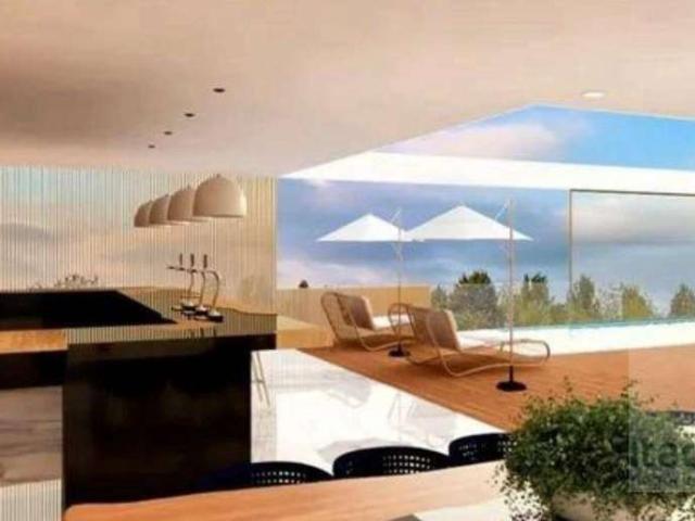 Casa / Sobrado em Condomínio para Venda em Santana de Parnaíba/SP Tamboré 4 Quartos