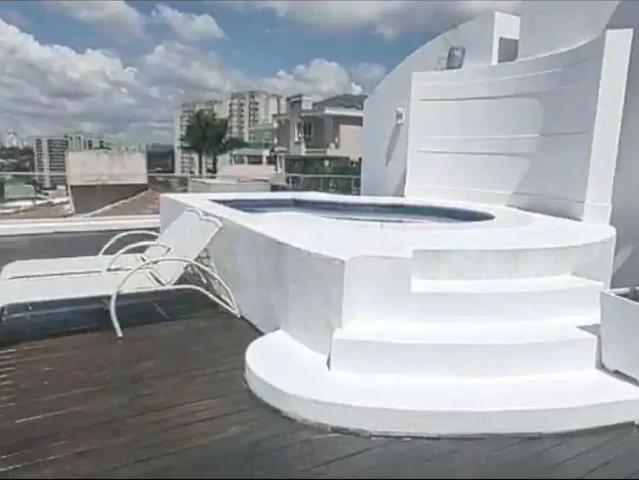 Casa / Sobrado em Condomínio para Venda em Santana de Parnaíba/SP Tamboré 4 Quartos