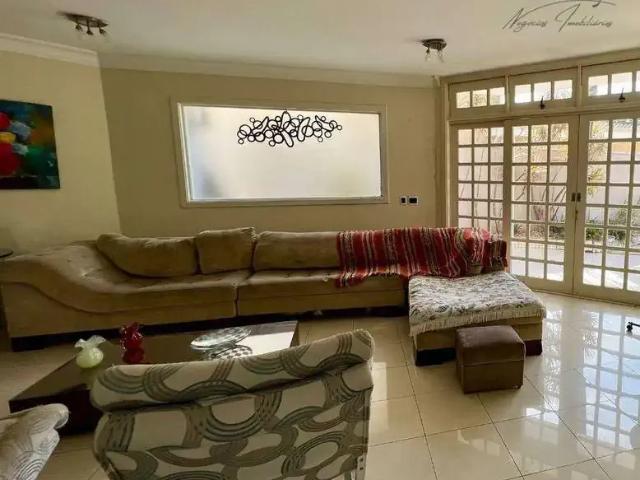 Casa / Sobrado em Condomínio para Venda em Santana de Parnaíba/SP Tamboré 4 Quartos