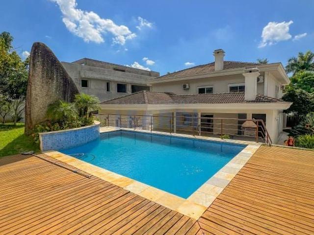 Casa / Sobrado em Condomínio para Venda em Santana de Parnaíba/SP Tamboré 4 Quartos