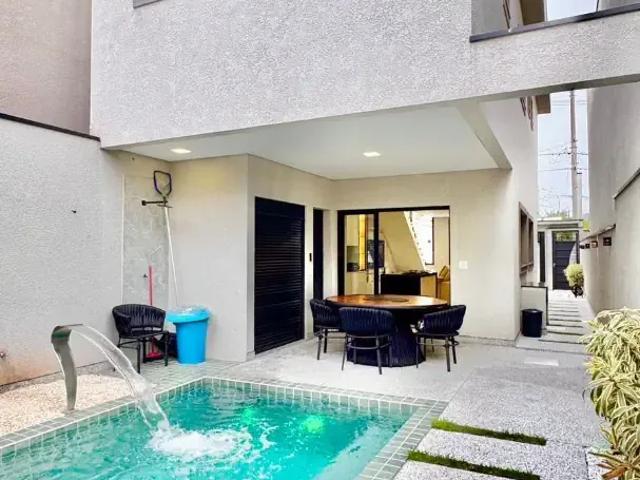 Casa / Sobrado em Condomínio para Venda em Santana de Parnaíba/SP Villas do Jaguari