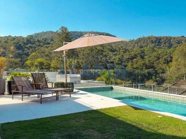 Casa / Sobrado em Condomínio para Venda em Santana de Parnaíba/SP Alphasitio 5 Quartos