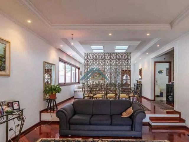 Casa / Sobrado em Condomínio para Venda em Santana de Parnaíba/SP Alphaville Residencial 11 4 Quartos