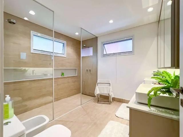 Casa / Sobrado em Condomínio para Venda em Santana de Parnaíba/SP Alphaville Residencial 11 4 Quartos