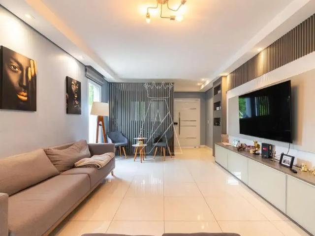 Casa / Sobrado em Condomínio para Venda em Santana de Parnaíba/SP Alphaville Residencial 6 1 Quartos