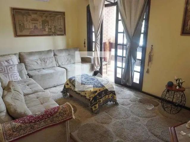 Casa / Sobrado em Condomínio para Venda em Santana de Parnaíba/SP Alphaville 3 Quartos