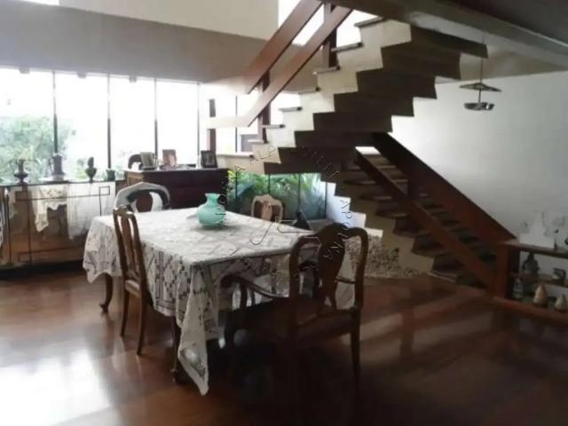 Casa / Sobrado em Condomínio para Venda em Santana de Parnaíba/SP Alphaville 2 Quartos