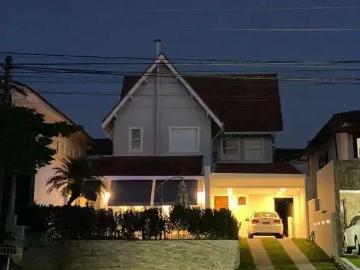 Casa / Sobrado em Condomínio para Venda em Santana de Parnaíba/SP Alphaville 3 Quartos
