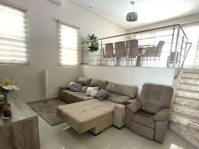 Casa / Sobrado em Condomínio para Venda em Santana de Parnaíba/SP Alphaville 3 Quartos