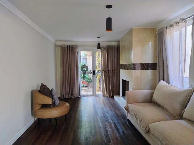 Casa / Sobrado em Condomínio para Venda em Santana de Parnaíba/SP Alphaville 3 Quartos