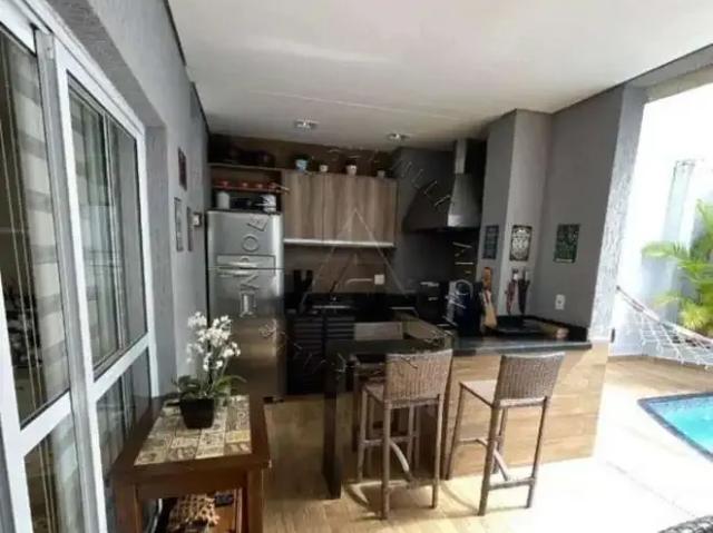 Casa / Sobrado em Condomínio para Venda em Santana de Parnaíba/SP Tamboré 3 Quartos