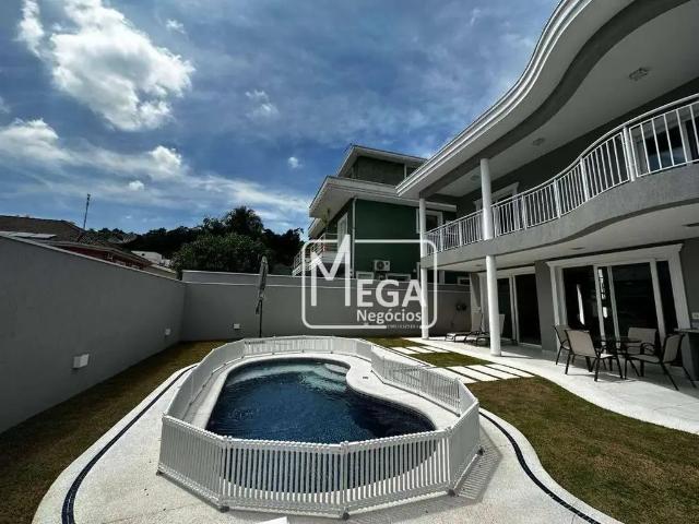 Casa / Sobrado em Condomínio para Venda em Santana de Parnaíba/SP Alphaville 3 Quartos
