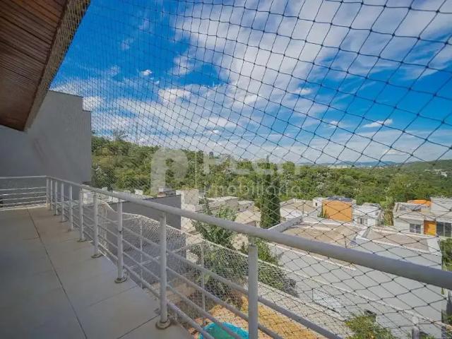 Casa / Sobrado em Condomínio para Venda em Santana de Parnaíba/SP Alphaville 3 Quartos