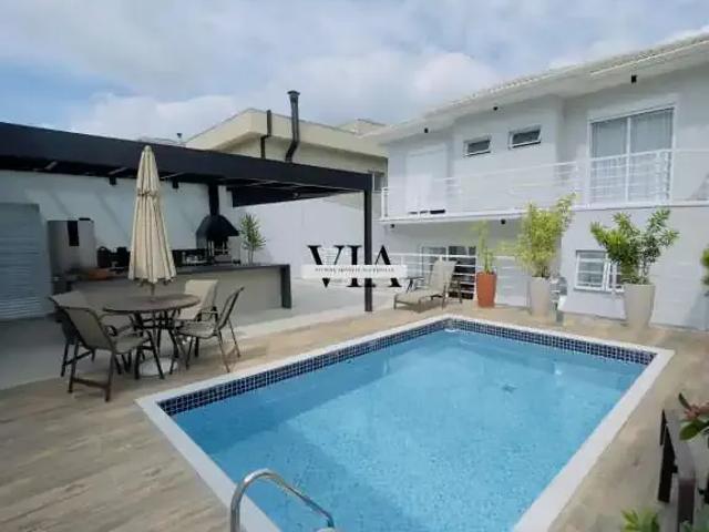 Casa / Sobrado em Condomínio para Venda em Santana de Parnaíba/SP Alphaville 3 Quartos