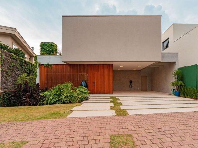Casa / Sobrado em Condomínio para Venda em Barueri/SP Alphaville 6 Quartos
