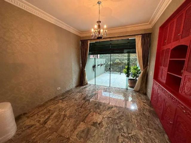 Casa / Sobrado em Condomínio para Venda em Santana de Parnaíba/SP Alphaville 4 Quartos