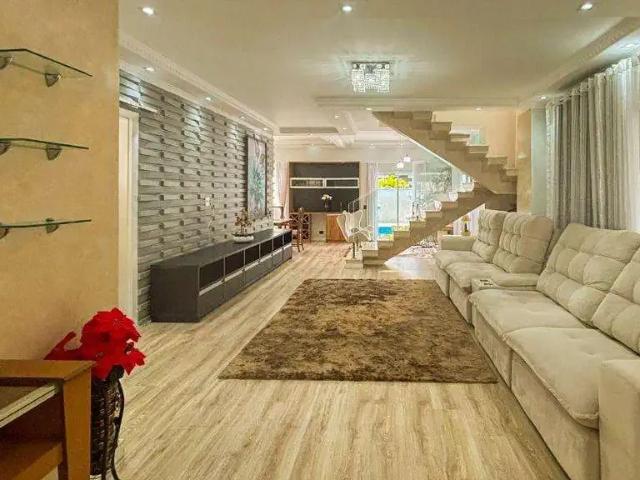 Casa / Sobrado em Condomínio para Venda em Santana de Parnaíba/SP Alphaville 4 Quartos