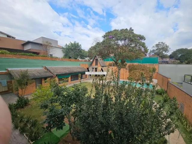 Casa / Sobrado em Condomínio para Venda em Santana de Parnaíba/SP Alphaville 4 Quartos