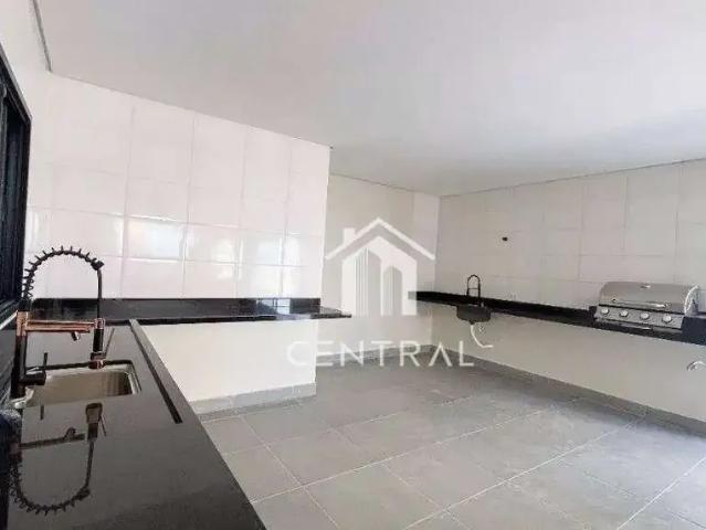 Casa / Sobrado em Condomínio para Venda em Santana de Parnaíba/SP Alphaville 4 Quartos