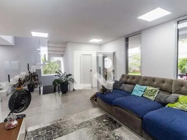Casa / Sobrado em Condomínio para Venda em Santana de Parnaíba/SP Alphaville 4 Quartos