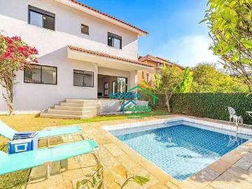 Casa / Sobrado em Condomínio para Venda em Santana de Parnaíba/SP Alphaville 4 Quartos