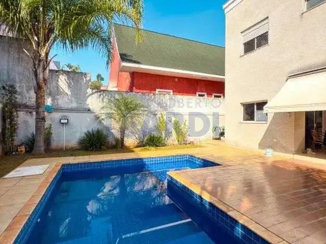 Casa / Sobrado em Condomínio para Venda em Santana de Parnaíba/SP Alphaville 4 Quartos