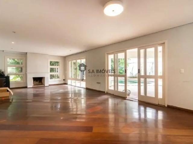 Casa / Sobrado em Condomínio para Venda em Santana de Parnaíba/SP Alphaville 4 Quartos