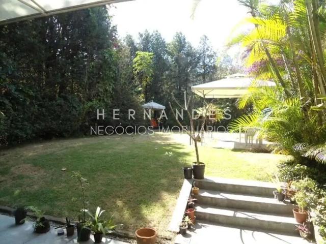 Casa / Sobrado em Condomínio para Venda em Santana de Parnaíba/SP Alphaville 4 Quartos