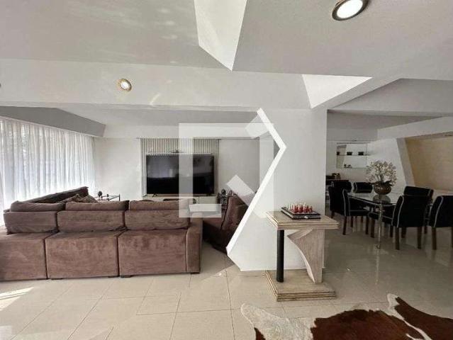 Casa / Sobrado em Condomínio para Venda em Santana de Parnaíba/SP Alphaville 4 Quartos