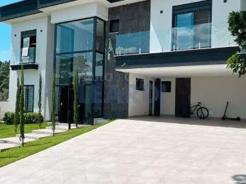 Casa / Sobrado em Condomínio para Venda em Santana de Parnaíba/SP Alphaville 4 Quartos
