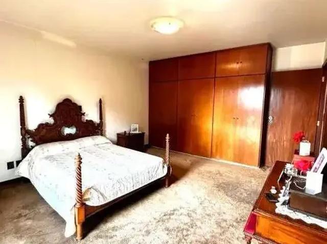 Casa / Sobrado em Condomínio para Venda em Santana de Parnaíba/SP Alphaville 4 Quartos