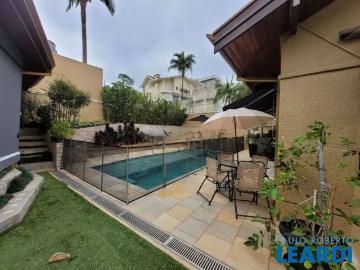 Casa / Sobrado em Condomínio para Venda em Santana de Parnaíba/SP Alphaville 4 Quartos