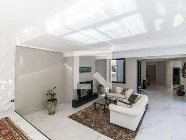 Casa / Sobrado em Condomínio para Venda em Santana de Parnaíba/SP Alphaville 4 Quartos