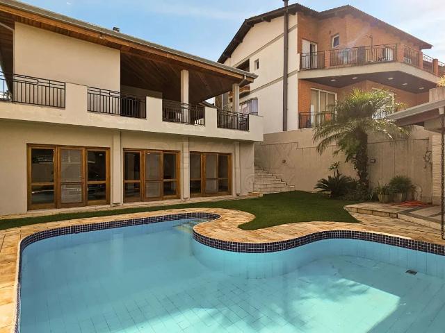 Casa / Sobrado em Condomínio para Venda em Santana de Parnaíba/SP Alphaville 4 Quartos