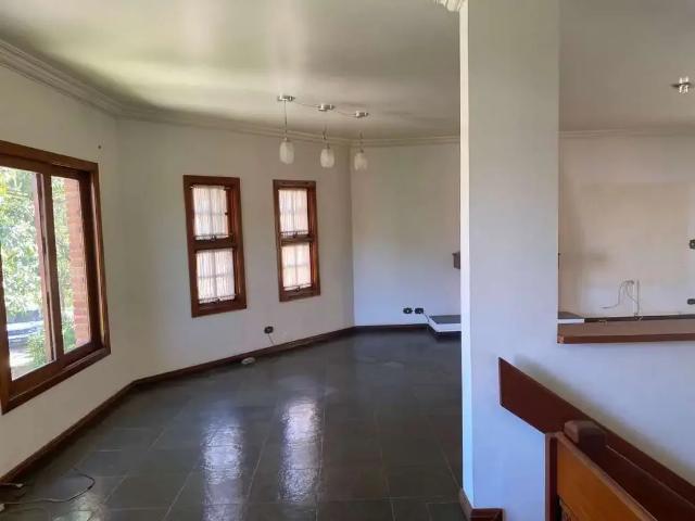Casa / Sobrado em Condomínio para Venda em Santana de Parnaíba/SP Alphaville 4 Quartos