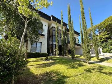 Casa / Sobrado em Condomínio para Venda em Santana de Parnaíba/SP Alphaville 4 Quartos