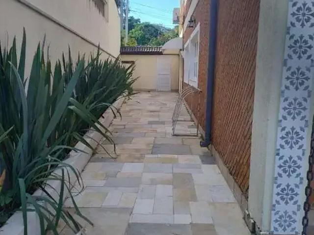 Casa / Sobrado em Condomínio para Venda em Santana de Parnaíba/SP Alphaville 4 Quartos